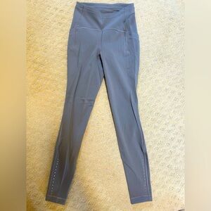 Swift Speed HR Tight 28” Gull Grey, Size 4 Leggings